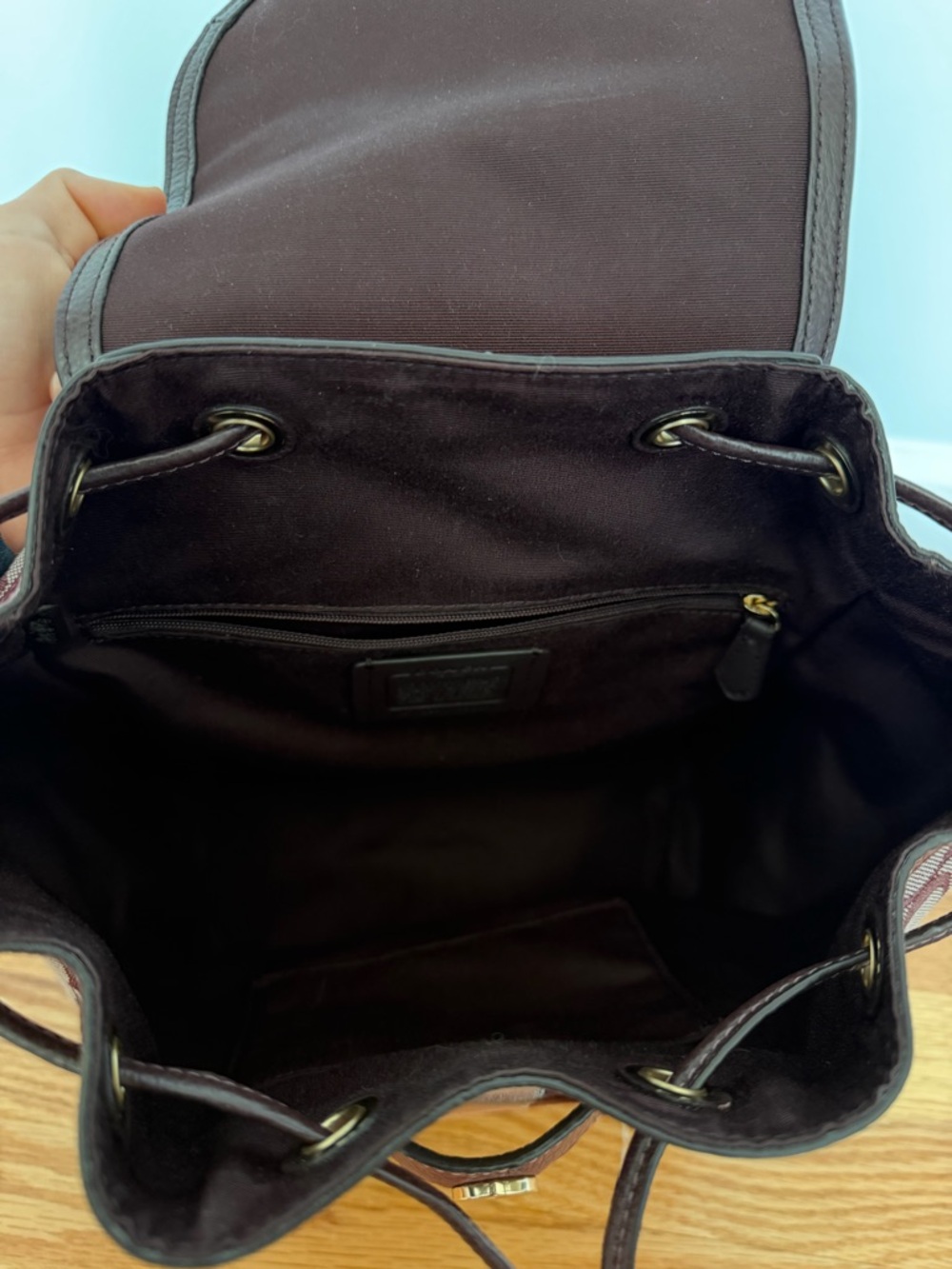 Coach Womens Signature Canvas Backpack in Burgundy - Picture 3 of 3